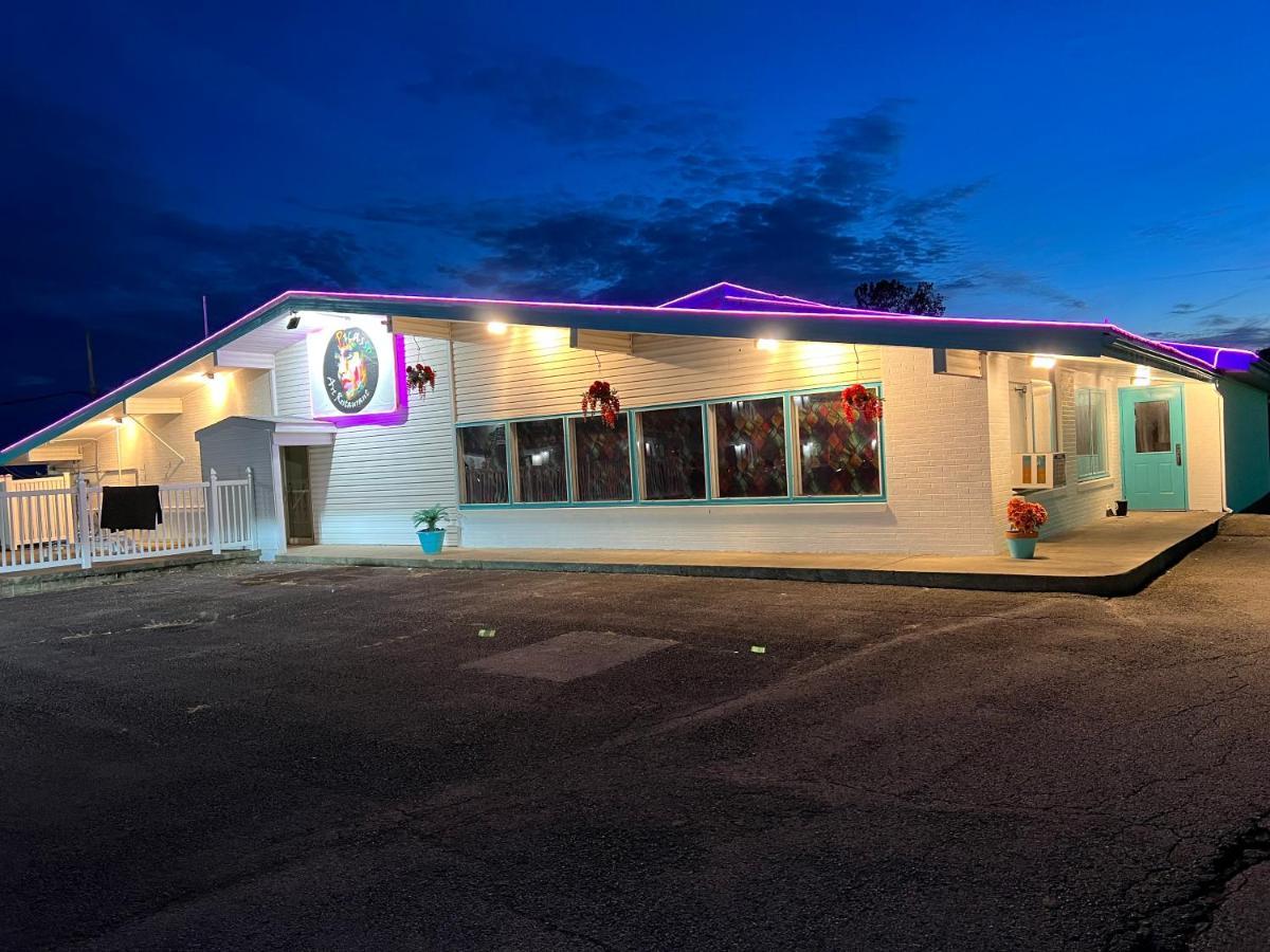 Motel Boutique By Wolf Inn Milan Екстериор снимка